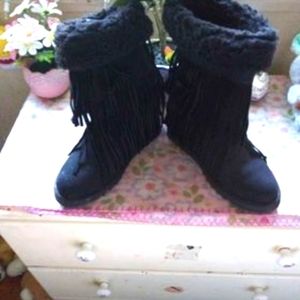 💐Ladies Black Suede Fringe Boots Size 7